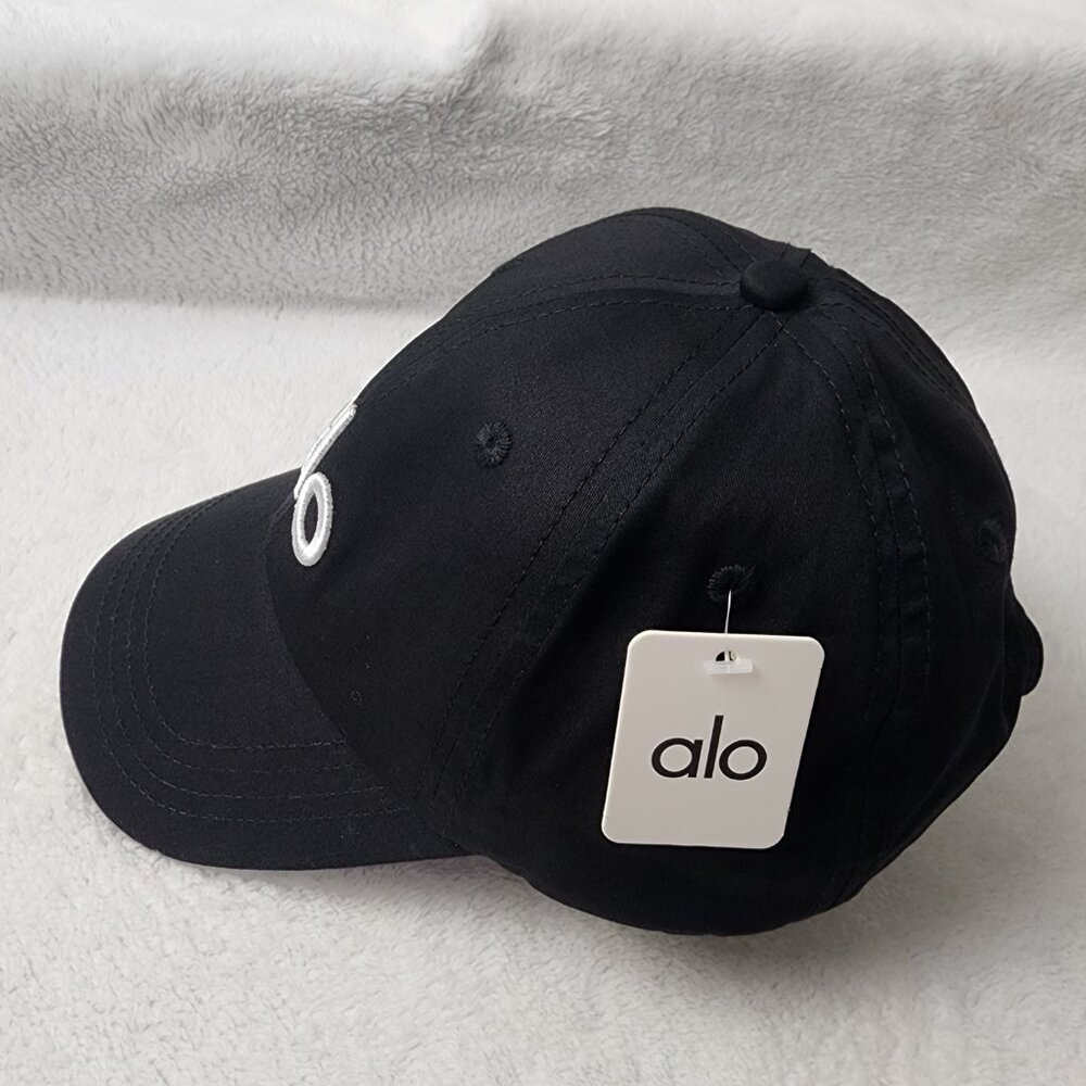 Alo Yoga Off-Duty Baseball Cap - Picture 2 of 4